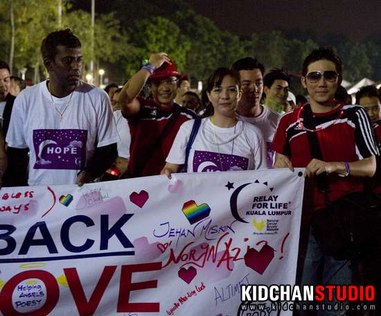 relay4life25 The Relay/walk next to Sharifah Sofea